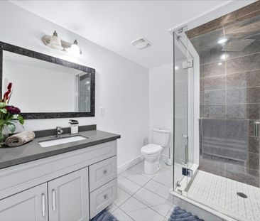 For Lease - 363 Otton Road Unit# Basement Apartment, Newmarket, Ont... - Photo 6