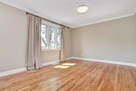 For Lease - 64 STARWOOD Road, Meadowlands - Crestview and Area, Ontario - Photo 2