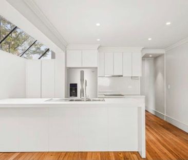 Bondi Junction - Photo 1