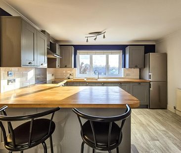 2 bedroom maisonette to rent - Photo 6