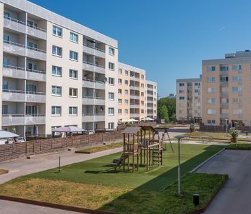 Visättravägen 8, Flemingsberg - Photo 1