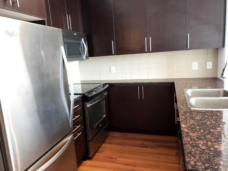 For Lease - 60 Berwick Avenue Unit# 703, Toronto, Ontario - Photo 3