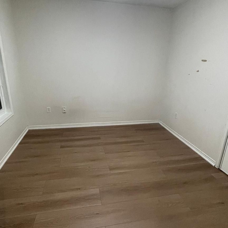 For Lease - 33 Fenflower Court Unit# (Upper), Brampton, Ontario - Photo 1