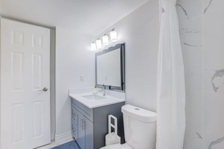 For Lease - 966 Inverhouse Drive Unit# 109, Mississauga, Ontario - Photo 3