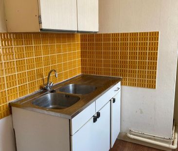 Location Appartement 1 pièce 22m² DIEPPE 76200 - Photo 1