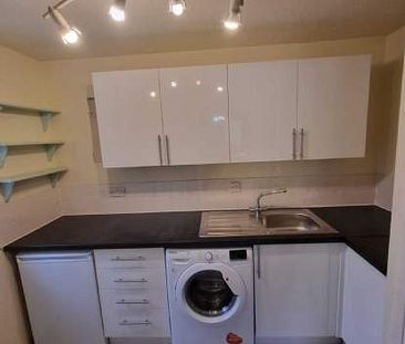 1 bedroom property to rent in Reading - Photo 6