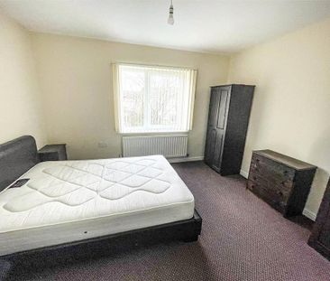 4 bedroom terraced house to rent - Photo 4