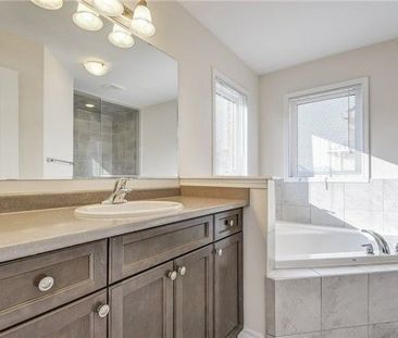 For Lease - 82 Enford Crescent Unit# Upper, Brampton, Ontario - Photo 3