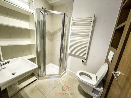 3 bedroom flat to rent - Photo 5