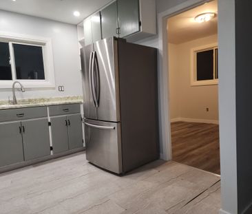 For Lease - 92 Francis Street, Cambridge, Ontario - Photo 1