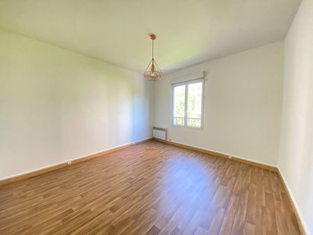 Location Appartement 2 pièces 30m² - Photo 2