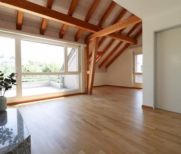 3.5 Zimmer-Galeriewohnung à 117 m2 mit Terrasse - Foto 2