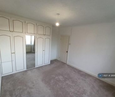 3 bedroom bungalow to rent - Photo 6