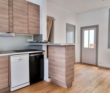 Superbe studio en rez-de-chaussée avec terrasse - Photo 2