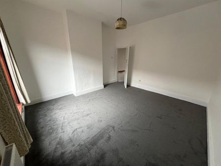 Huxley Street, Bolton BL1, London - Photo 3