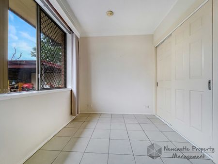 8 Rose Avenue, Glendale - Photo 3