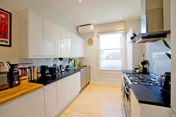 3 bedroom apartment to rent - Photo 1