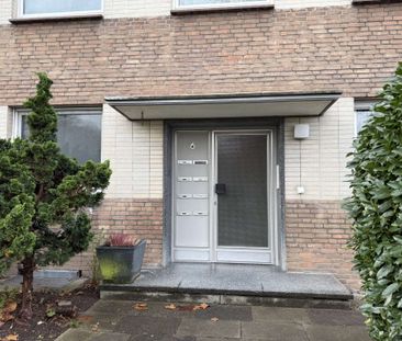 KREFELD-FISCHELN: FRISCH SANIERTE 3-ZIMMERWOHNUNG MIT BALKON IM 2. ... - Photo 3
