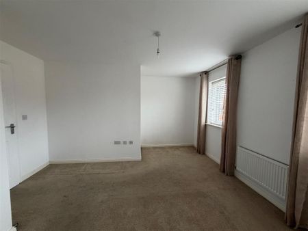 2 bedroom end of terrace house to rent - Photo 4