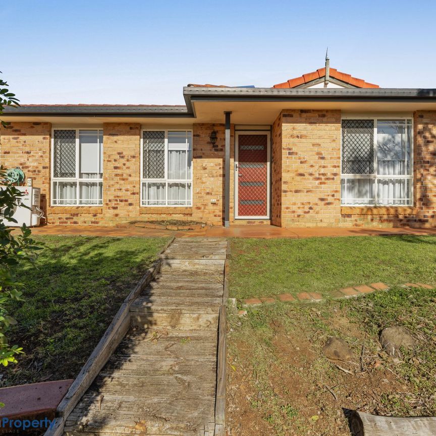 WELL PRESESNTED FAMILY HOME AWAITS! - Photo 1