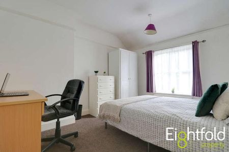 Coombe Road, Brighton, East Sussex, BN2 - Photo 3
