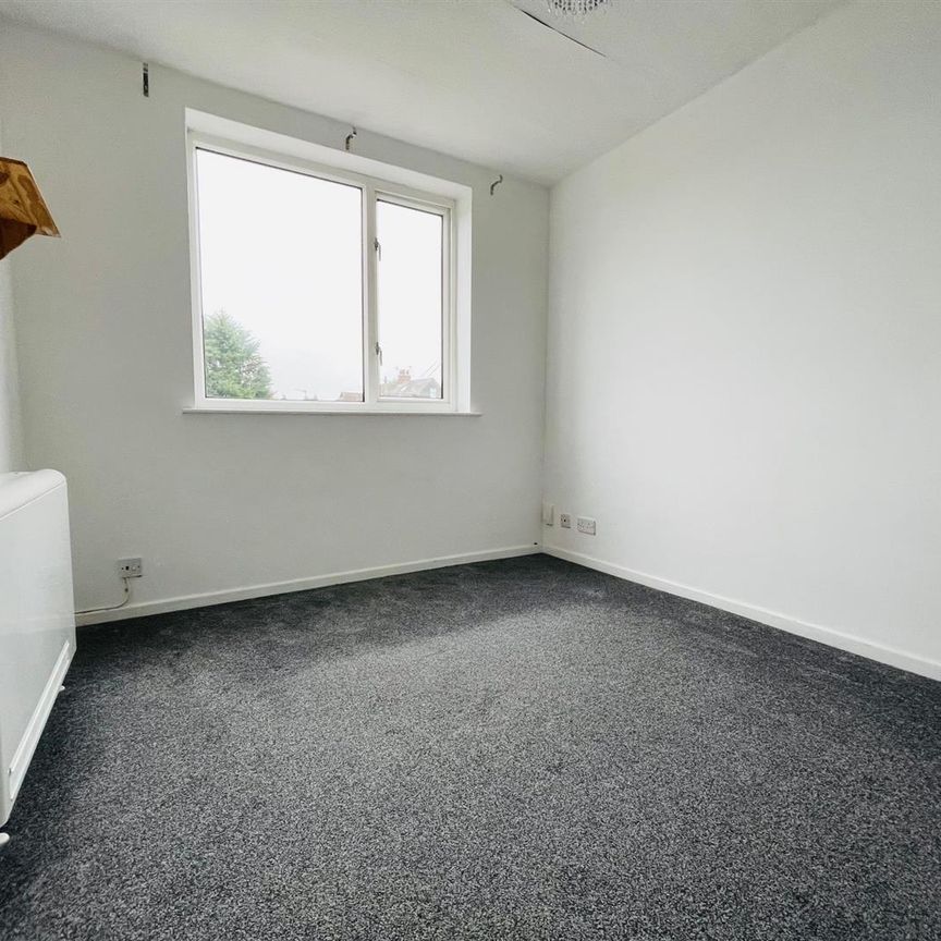 1 Bed Maisonette - Photo 1