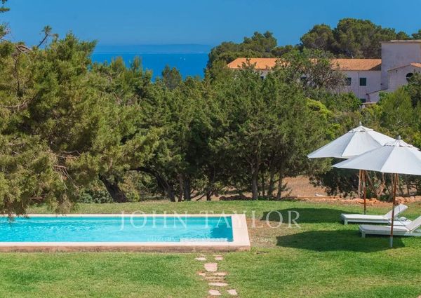 Es Cubells, Balearic Islands 07839