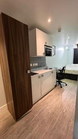 Studio to rent - Photo 4