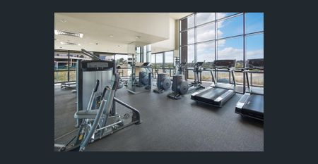 BRIGHT, SPACIOUS WITH EXCELLENT FACILITIES!! - Photo 5