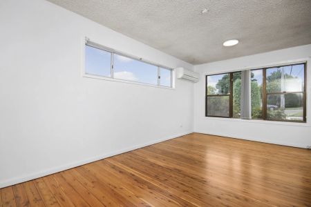 4 Bedroom Home - Photo 2