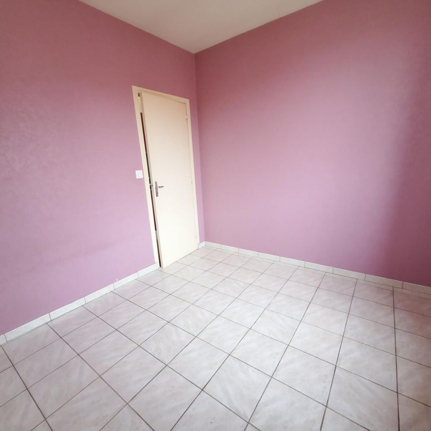 Location Appartement 2 pièces 31m² GRAULHET 81300 - Photo 1