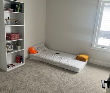 For Lease - 50 Optimist Drive, Southwold, Ontario - Photo 5