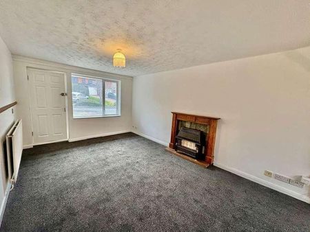 Gayfield Avenue, Brierley Hill, DY5 - Photo 2
