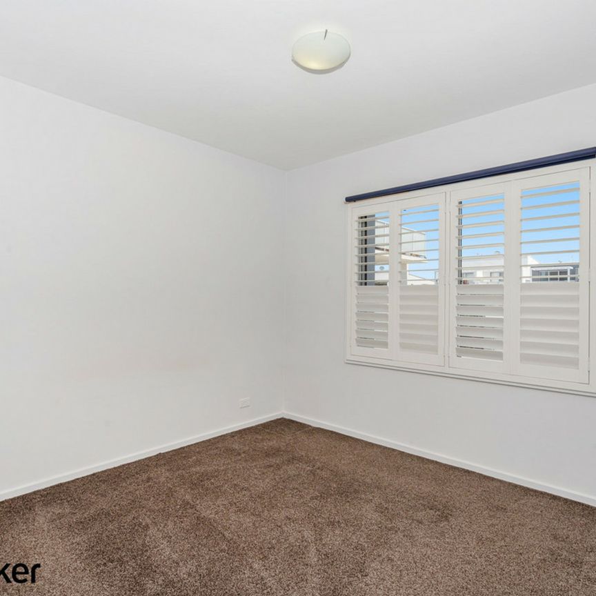 Simple Living in the Center of Molonglo - Photo 1