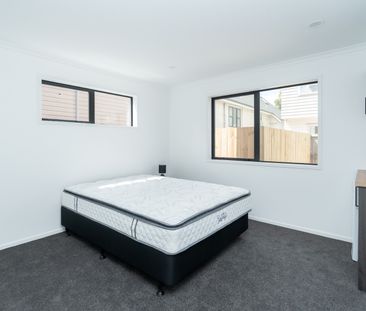 Modern 1-Bedroom Studio Room for Rent in Hamilton East – $270/Week ... - Photo 2
