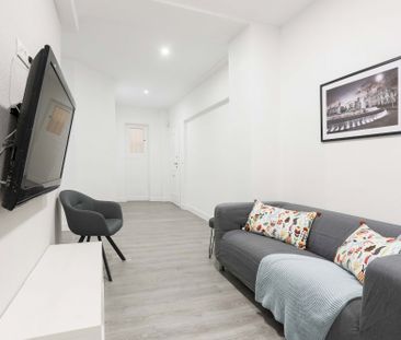 Nice room in Galileo Street - Photo 1