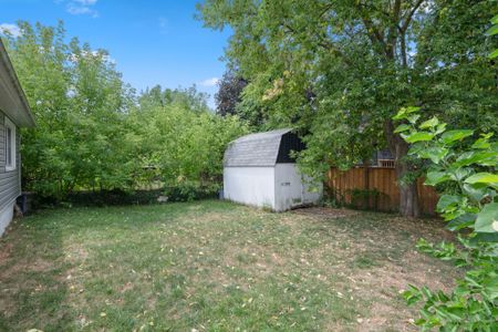 For Lease - 229 Morton Street, Thorold, Ontario - Photo 4