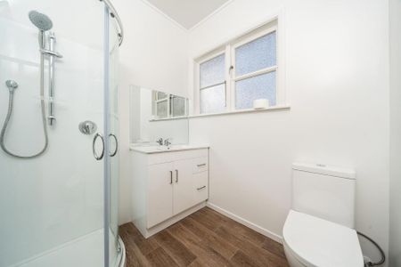 38 Bannister Avenue, Johnsonville - Photo 3