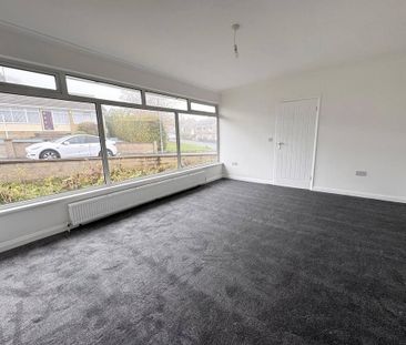 3 bedroom bungalow to rent - Photo 1