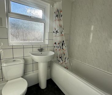 2 bedroom property to rent - Photo 5