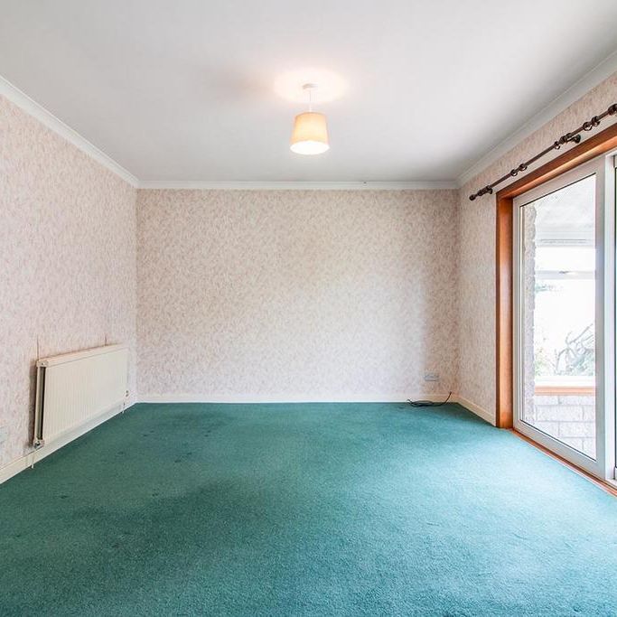 3 bedroom bungalow to rent - Photo 1