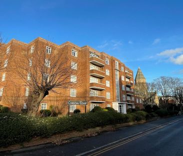 3 bedroom apartment to rent - Photo 2