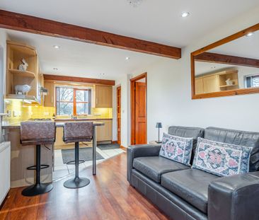 1 bedroom detached bungalow to rent - Photo 2