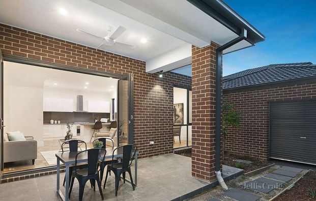 1/11 Anthony Drive, Mount Waverley - Photo 1