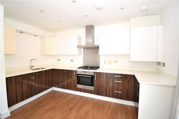 Heath Road, Twickenham, TW1 flat to rent - Photo 1