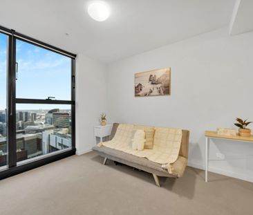 Modern 1-Bedroom Apartment in the Sought-After Collins Tower - Photo 6