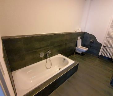 Wohnen in bester Lage - Hochwertige 3 Zimmer Wohnung im Stadtzentru... - Photo 6