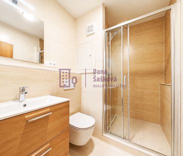 Pronájem bytu 1+kk a garsoniéry 27 m² - Фото 3