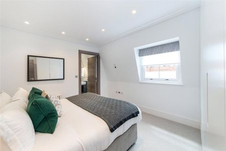 3 bedroom flat in Mayfair - Photo 4