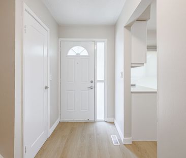 For Lease - 570 Waverly Street Unit# 28, Oshawa, Ontario - Photo 1